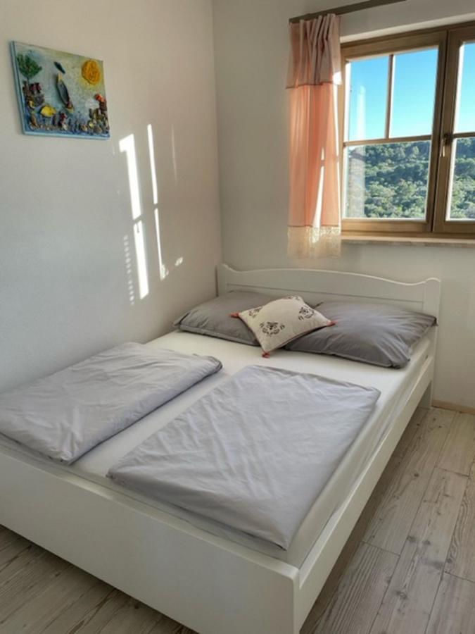Apartments Villa Kameja Donji Okrug  Buitenkant foto